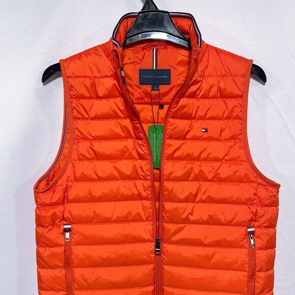 Tommy Hilfiger Men’s Small Lightweight Thermal Insulation Packable Puffer Vest - Picture 6 of 12
